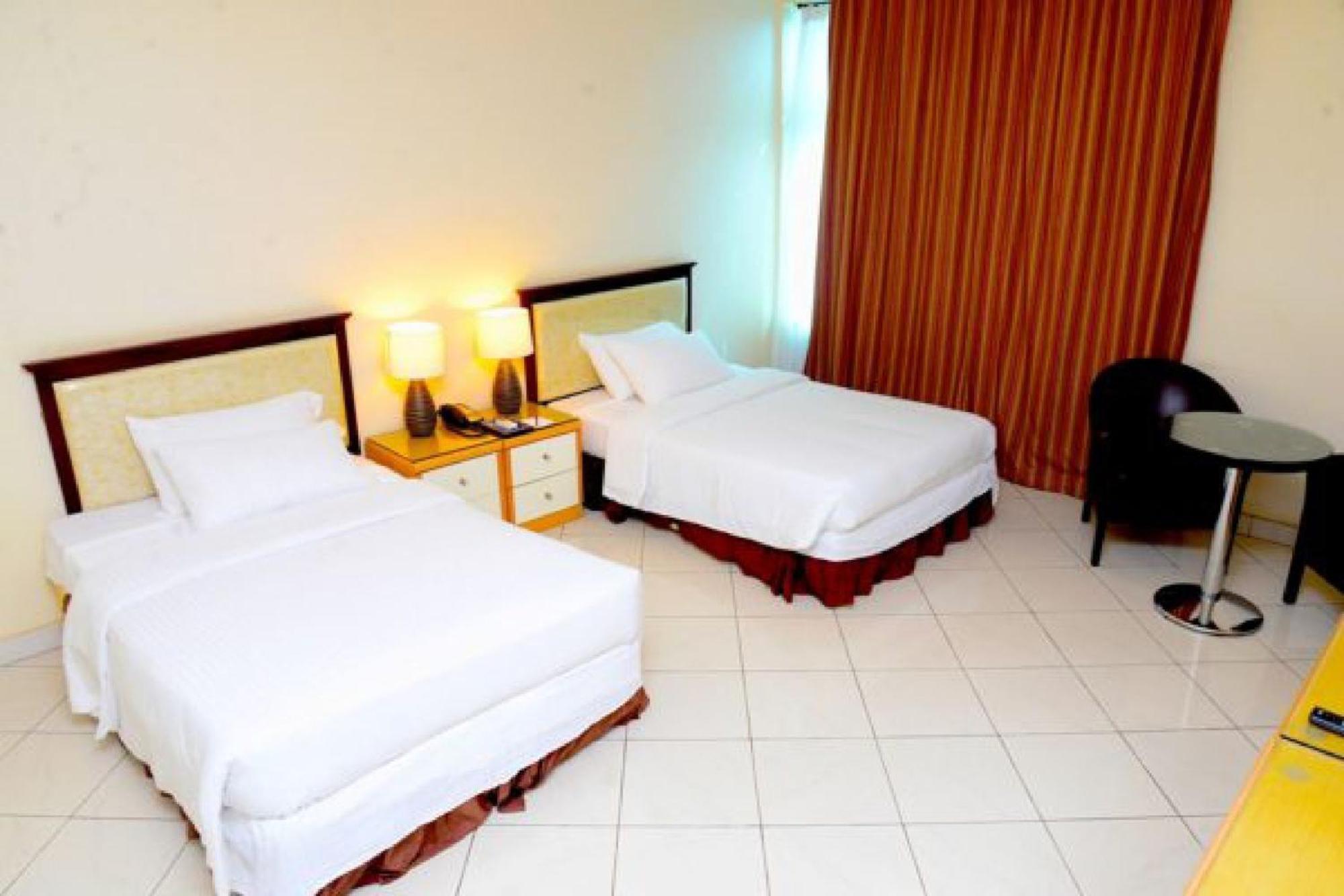 Room In Lodge - Golden Royale Hotel Enugu Exterior foto